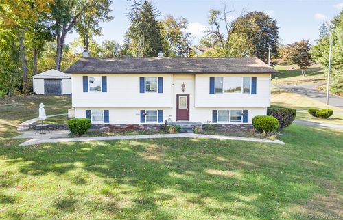 7 Mount Rose Rd, Marlboro, NY, 12542-5214 | Card Image