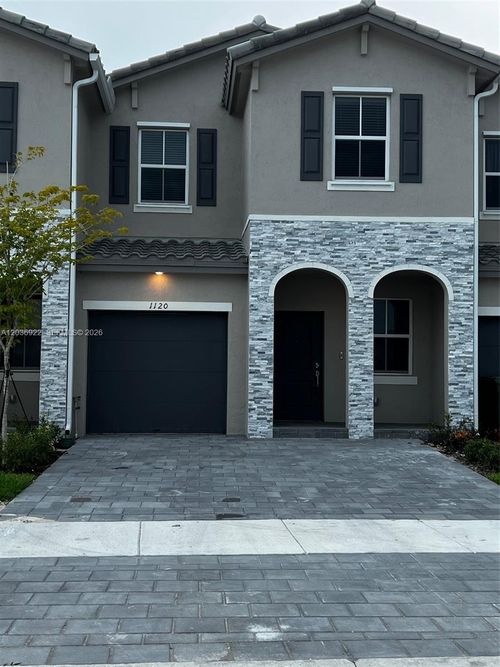1120-1120 Se 26th Ter, Homestead, FL, 33035-2543 | Card Image