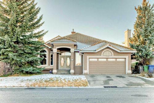 256 Lakeside Greens Dr, Chestermere, AB, T1X1C5 | Card Image