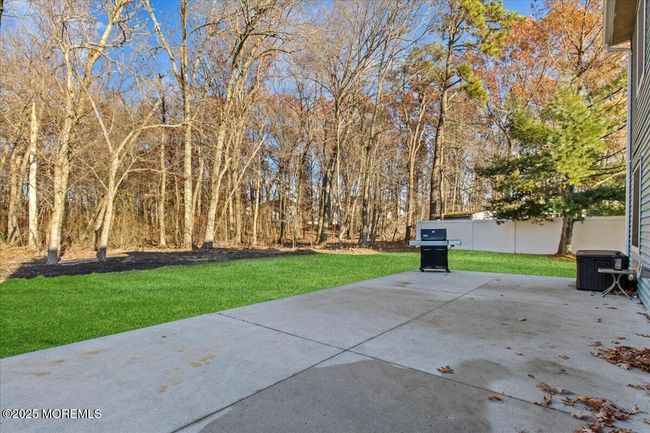 18 Sweetbriar Trl, House other with 4 bedrooms, 3 bathrooms and null parking in Howell NJ | Image 29