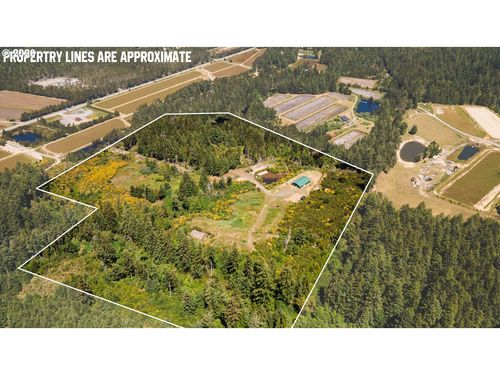 87372 Lois Ln, Bandon, OR, 97411-8270 | Card Image