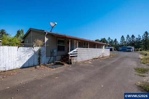 1145 43rd Ave, Sweet Home, OR, 97386-3117 | Card Image