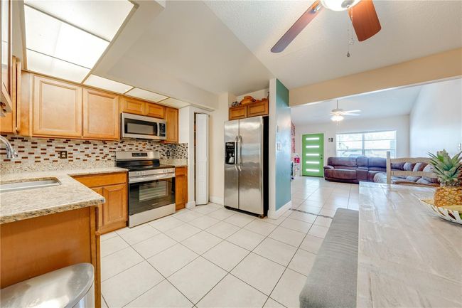 Kitchen | Image 16