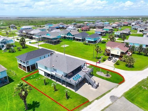 953 Pelican Ln, Crystal Beach, TX, 77650 | Card Image