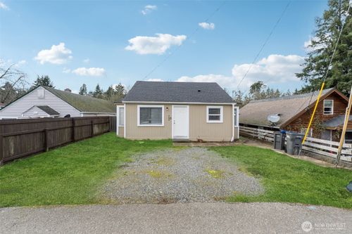 966 Retsil Road, Port Orchard, WA, 98366 | Card Image