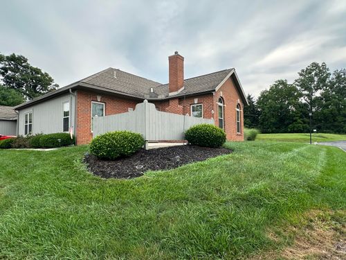 308 Pine Ridge Ct, Bellefontaine, OH, 43311-9631 | Card Image