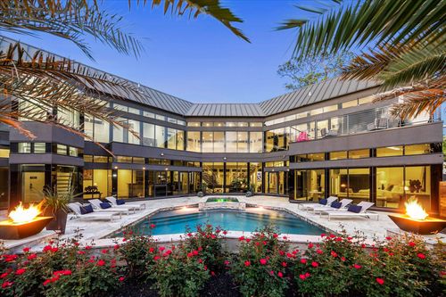 3201 University Blvd, Houston, TX, 77005-3351 | Card Image