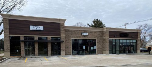 1005 S Neil St, Champaign, IL, 61820-7246 | Card Image