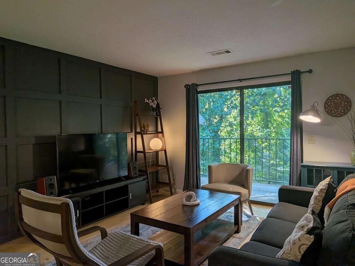 Residential Lease in Atlanta 4