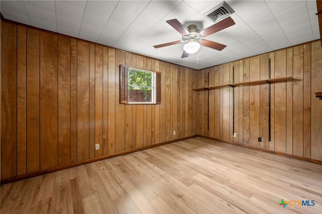 201 Hillcrest Dr, House other with 4 bedrooms, 2 bathrooms and null parking in Luling TX | Image 12