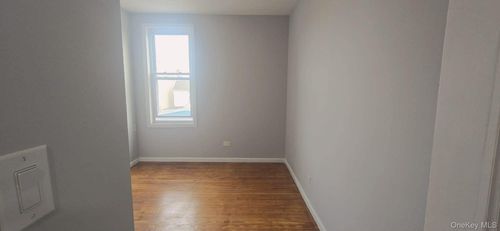 2-97-43 105th St, Ozone Park, NY, 11416-2708 | Card Image