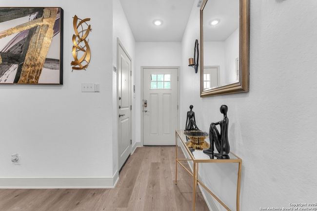 7552 Briarwood Pass, Home with 3 bedrooms, 3 bathrooms and null parking in San Antonio TX | Image 5