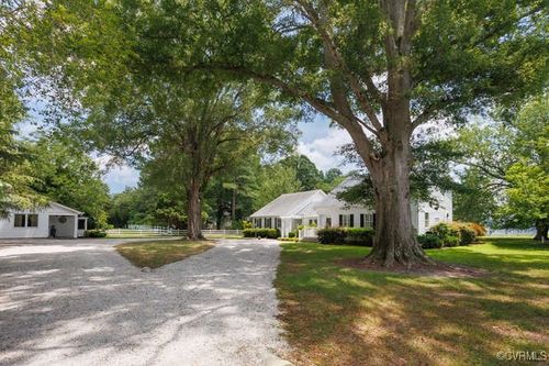 5916 Ware Neck Rd, Gloucester, VA, 23061 | Card Image