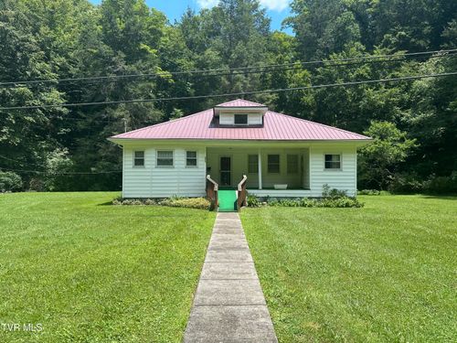 2065 Coeburn Rd, Clintwood, VA, 24228-6051 | Card Image