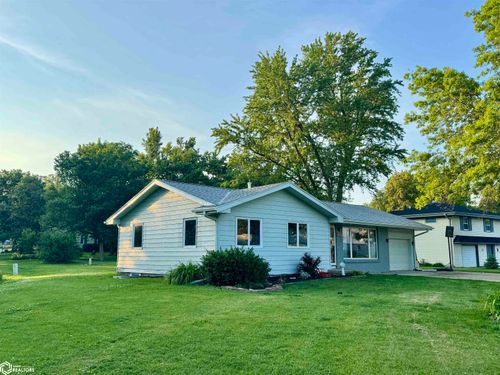 1407 16th St, Harlan, IA, 51537-1528 | Card Image
