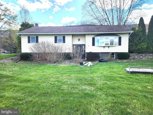 2995 Raystown Rd, Hopewell, PA, 16650-7642 | Card Image