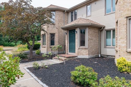 apt-4-108 Norton Ave, South Easton, MA, 02375-1239 | Card Image