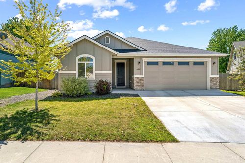 1695 W Afton St, Kuna, ID, 83634-1988 | Card Image