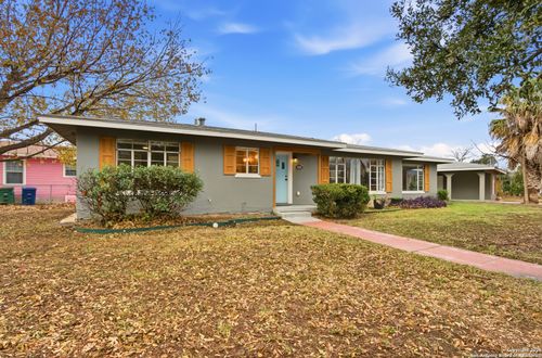 622 S Josephine Tobin Dr, San Antonio, TX, 78201-5357 | Card Image