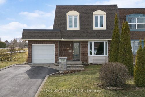 28 Conover St, Nepean, ON, K2G4B3 | Card Image