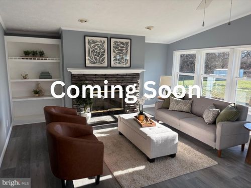 267 Teal Rd, MARTINSBURG, WV, 25405-8934 | Card Image