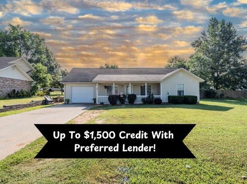 902 Acorn St, Huntsville, AR, 72740-9670 | Card Image