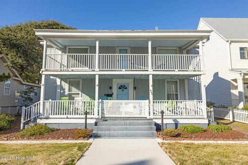 906 Shepard St, Morehead City, NC, 28557-4151 | Card Image