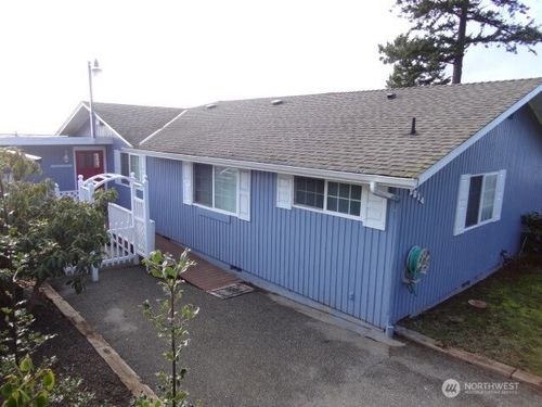 2814 Mission Beach Heights Rd, Tulalip, WA, 98271-9728 | Card Image