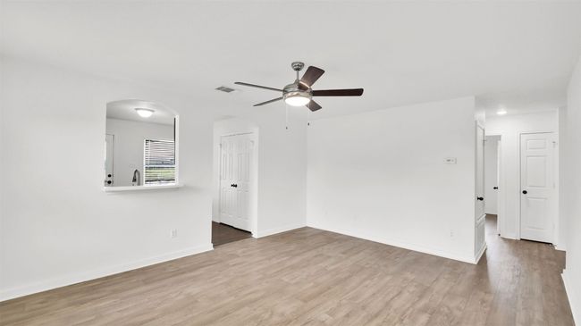 13124 Winecup Mallow Trl, House other with 3 bedrooms, 2 bathrooms and 3 parking in Elgin TX | Image 6