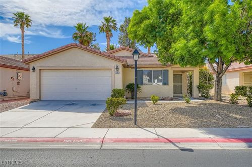 7547 Rolling River Dr, Las Vegas, NV, 89131-2615 | Card Image