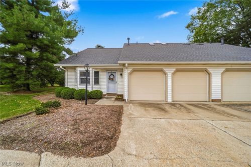 2-775 Hampton Circle, Aurora, OH, 44202 | Card Image