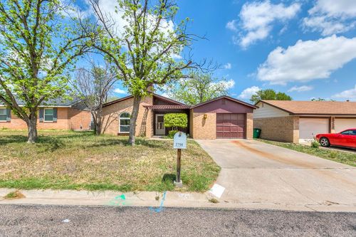 2756 Eunice Dr, San Angelo, TX, 76901-1034 | Card Image