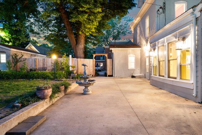711 E Morgan St, House other with 6 bedrooms, 3 bathrooms and null parking in Boonville MO | Image 74
