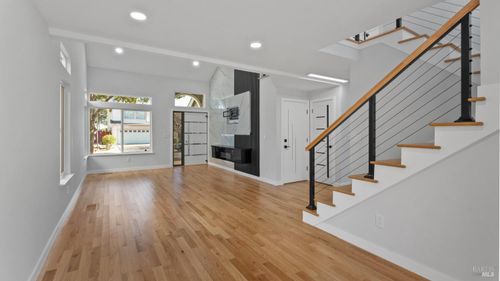 338 Ridgecrest Cir, Suisun City, CA, 94585-1786 | Card Image