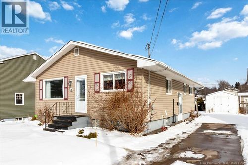 14 Wilmot Ave, Riverview, NB, E1B1V8 | Card Image