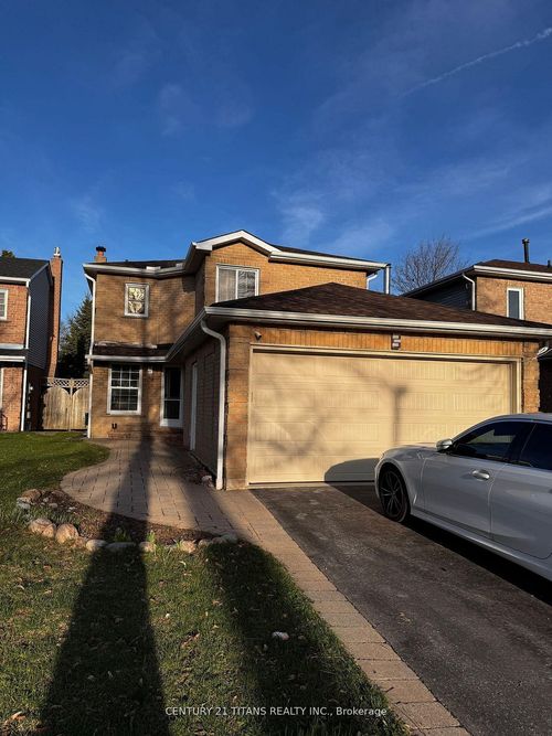 20 Hemingford Pl, Whitby, ON, L1R1G1 | Card Image