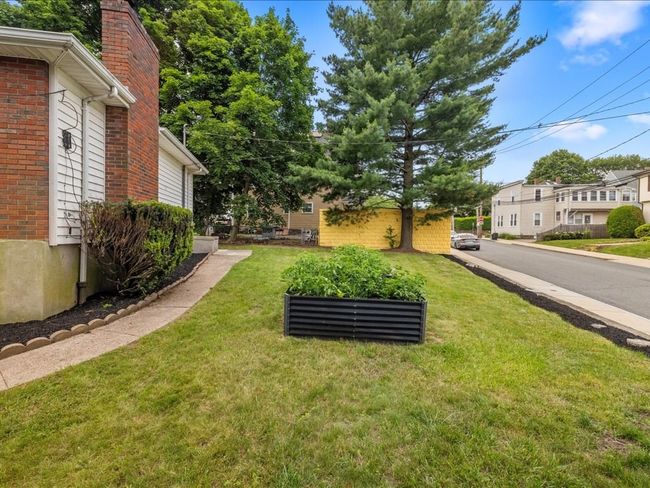 66 Danny Rd, House other with 3 bedrooms, 2 bathrooms and 2 parking in Boston MA | Image 33
