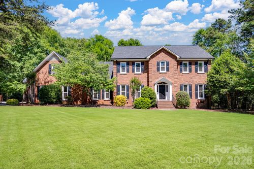918 Hanover Drive Nw, Concord, NC, 28027 | Card Image