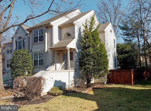 6145 Stonepath Cir, CENTREVILLE, VA, 20120-3418 | Card Image