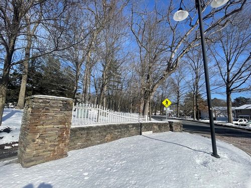 apt-1-29 Village Rock Ln, Natick, MA, 01760-5718 | Card Image