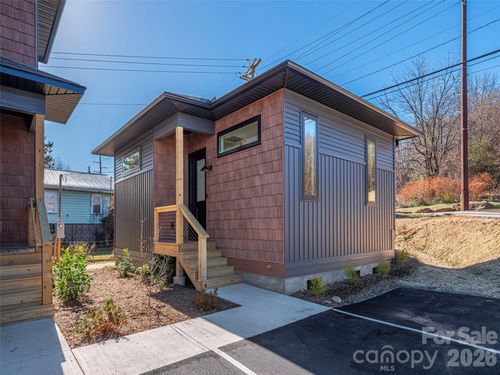 8 Leap Frog Park, Waynesville, NC, 28786 | Card Image