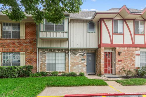 105-11002 Hammerly Blvd, Houston, TX, 77043-1917 | Card Image