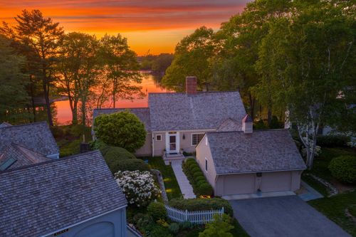 38 Ducks Head Rd, New Castle, NH, 03854-4402 | Card Image