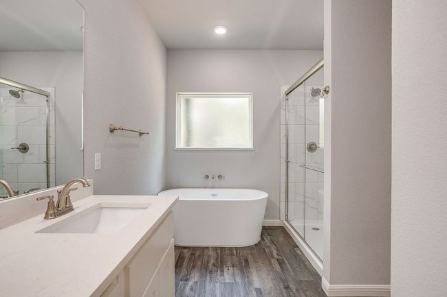 9316 Apache Trl, House other with 3 bedrooms, 2 bathrooms and null parking in Rio Vista TX | Image 29