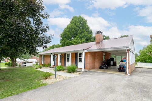1106 Roundtree Dr, Bedford, VA, 24523 | Card Image