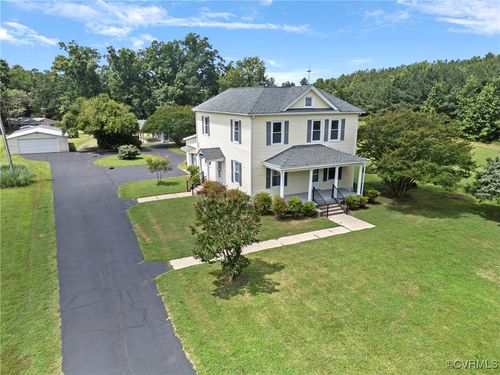 285 Jennings Ordinary Rd, Crewe, VA, 23930-2329 | Card Image