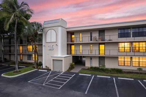 205-16 Royal Palm Way, Boca Raton, FL, 33432-8757 | Card Image