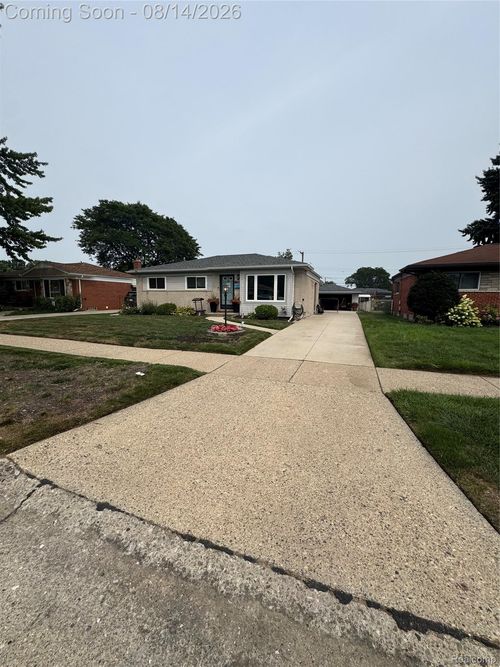 27720 Marilyn Dr, Warren, MI, 48093-4698 | Card Image