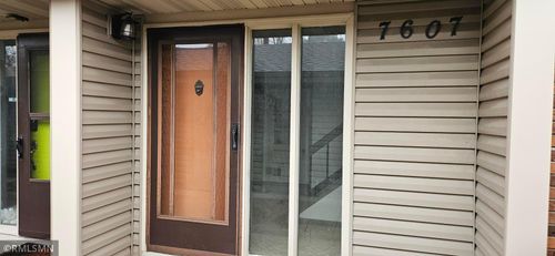 7607 Harold Ave, Golden Valley, MN, 55427-4819 | Card Image