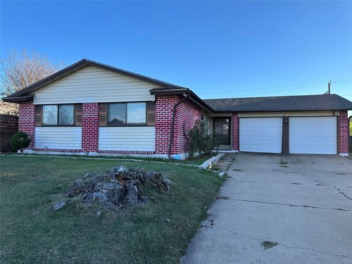 4006 Bucknell Dr, Garland, TX, 75042-5217 | Card Image